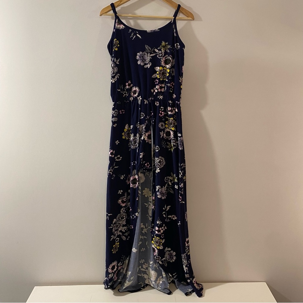 Eye Candy Romper Shorts with Long Train Size L